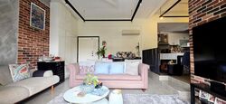 Silahis Apartments (D15), Apartment #523685561